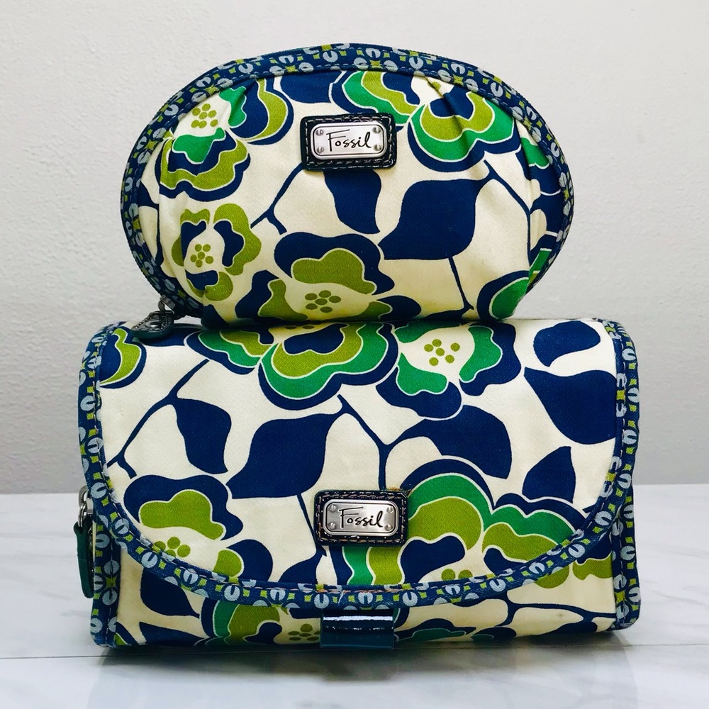 Fossil travel bag toiletry organizers